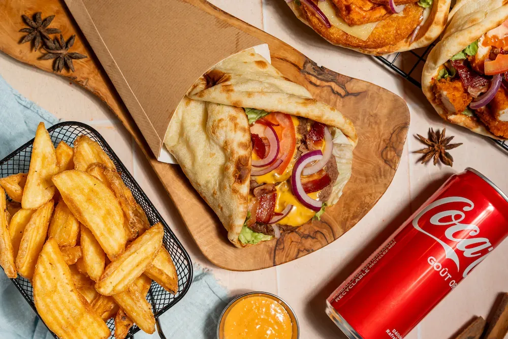 Naan Buffalo + Potatoes crispy + une boisson 33cl