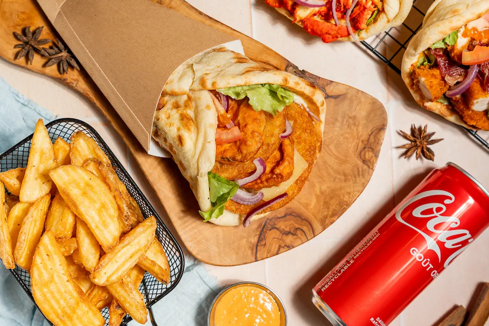 Naan Végétarien + Potatoes crispy  + une boisson 33cl